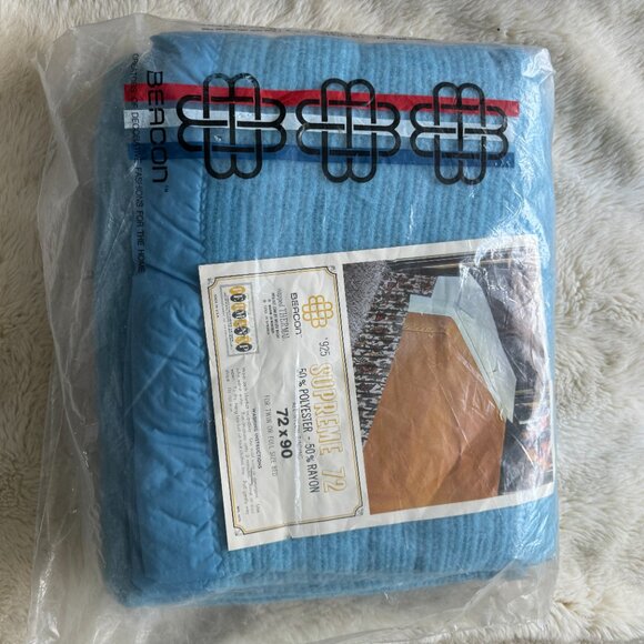 Vintage New Old Stock Beacon Napped Thermal Twin/Full Blanket Blue Satin Edge - Picture 8 of 14